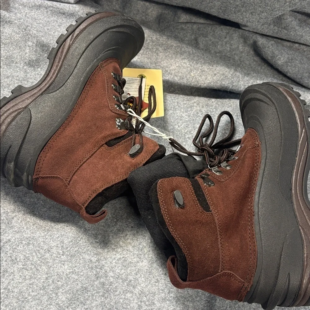 Tamarack thermolite leather lace up insulated  Black and Brown  Boots size 10